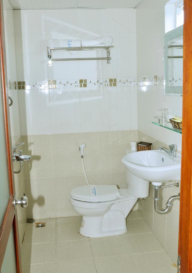 Camry Hotel Da Nang Exterior foto